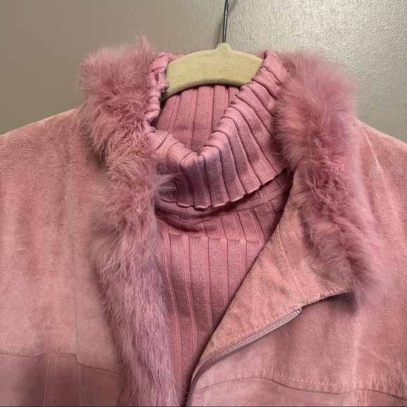Vintage Suede and Fur Jacket with matching Sweater. Size Medium and So Cool! - Picture 2 of 13